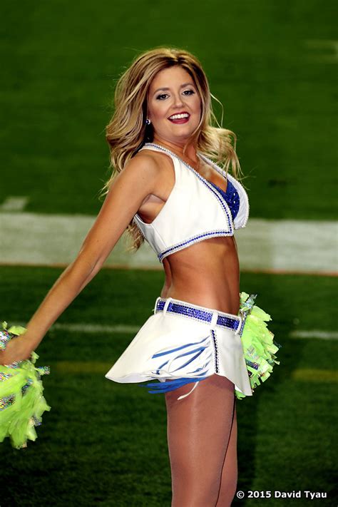 Road Trip: The 2015 Pro Bowl – Ultimate Cheerleaders