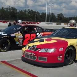 Richard Petty Driving Experience - CLOSED - 13 Photos & 17 Reviews ...