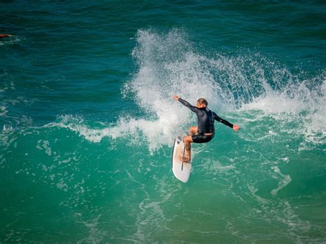 Surfing guide to Australia - Tourism Australia