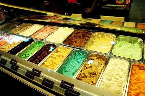 DUDE FOR FOOD: Cold Stone Creamery: The Ultimate Ice Cream Experience ...