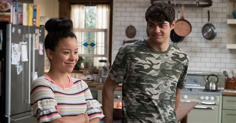 Noah Centineo Will Reprise His "The Fosters" Role in New Spinoff "Good ...