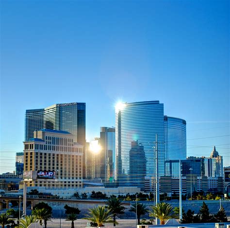 Las Vegas, NV just after sunrise (taken at the Rio) [2375x2352] [OC] : r/HDR