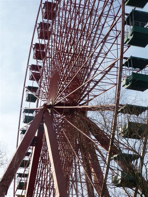 Abandoned fairground in Berlin | Old photos, Abandoned, Carnival