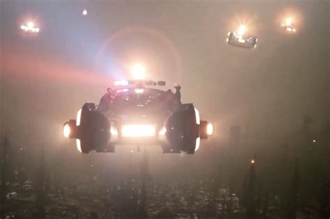 The Flying Cars From "Blade Runner" Set the Stage for Sci-Fi Vehicles - alt_driver