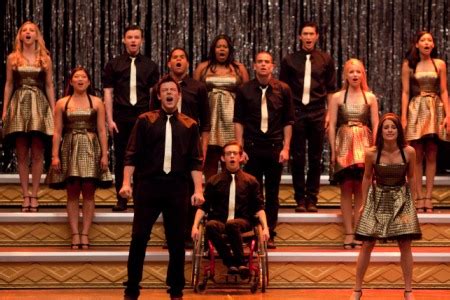 Glee finale takes a Journey