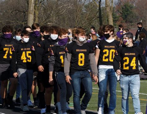 BCHS pep rally cheers on football team before semifinals