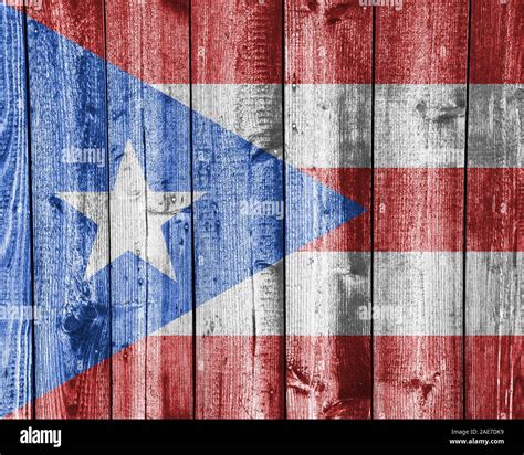 Flag of Puerto Rico on old wooden wall Stock Photo - Alamy