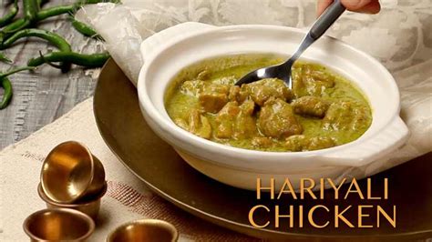 Hariyali Chicken Recipe: Best Hariyali chicken, Green Chicken Curry ...