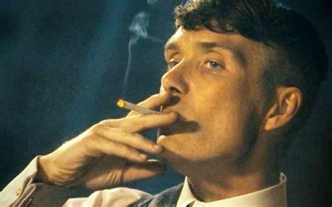 What Does Tommy Shelby Drink and Smoke in Peaky Blinders?