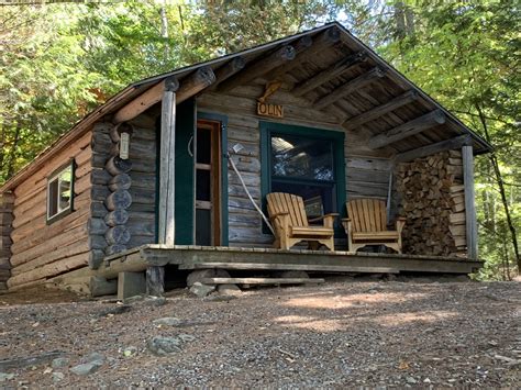 Lodge & Cabins - Libby Camps