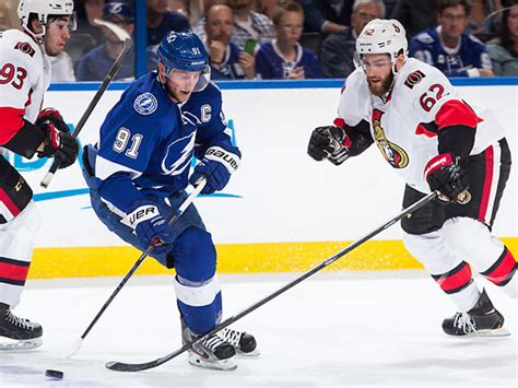 Watch: Tampa Bay Lightning's Steven Stamkos swings his stick and scores ...