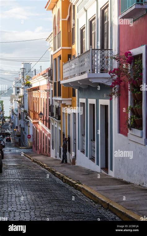 Colorfully painted houses in the historic colonial city of Old San Juan ...