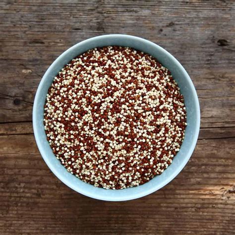 Top 10 Quinoa Nutrition Facts & Benefits