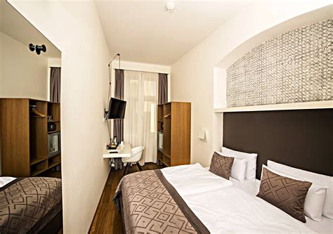 Small Single & Double Room | Hotel Golden Crown, Prague