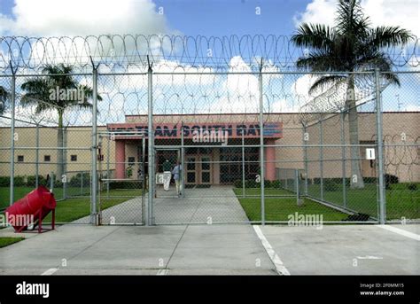 Correctional facility florida hi-res stock photography and images - Alamy