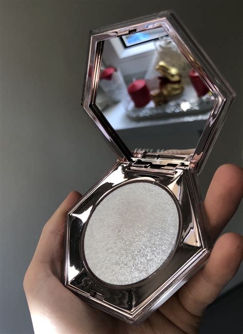 fenty beauty diamond bomb highlighter kullananlar ve hakkında yorumları