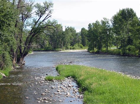 Stillwater River Photographs | Photos of the Stillwater River in Montana