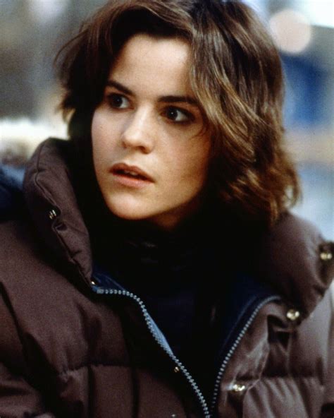 The Breakfast Club Ally Sheedy in puffa jacket as Allison 8x10 inch photo - Moviemarket