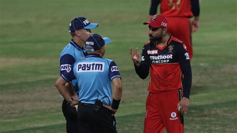 Virat Kohli Loses Cool With Umpire During Eliminator Against KKR