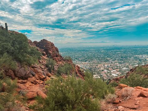 10 Tips for Hiking Camelback Mountain in Scottsdale