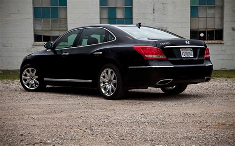 2012 Hyundai Equus Ultimate - Editors' Notebook - Automobile Magazine