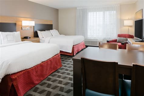 Photos of TownePlace Suites By Marriott Kansas City Airport | Marriott Bonvoy