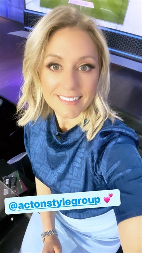 Rebecca Lowe (Premier League on NBC) : r/hot_reporters