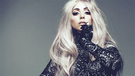 Lady Gaga Net Worth in 2019 What's Lady Gaga Net Worth? When it comes ...