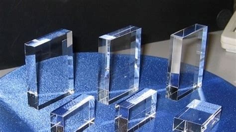 Advantages and Applications of Fused Silica/Quartz Glass | Silica, Pure products, Glass