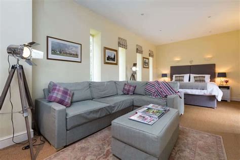 10 Best Cottages in the Cotswolds with Hot Tubs for 2022 - The ...