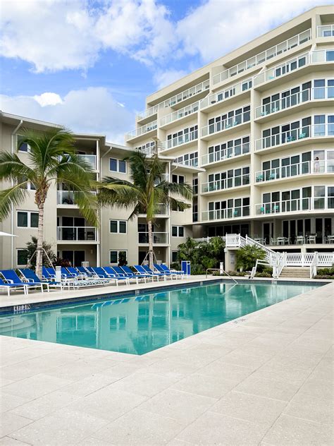 Explore the Top Naples Florida Hotels on the Beach | Naples.Travel