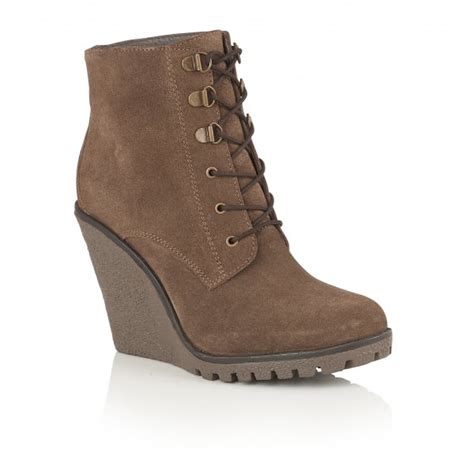 Buy Ravel ladies' Trinity ankle boots online in tan suede