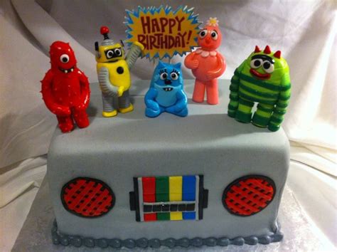 Yo Gabba Gabba Boombox Cake! - CakeCentral.com