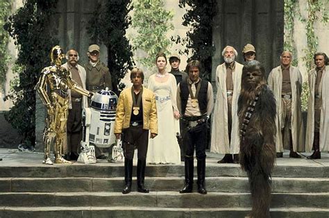 Why ‘Star Wars’ New Republic Was Always Doomed to Failure | Geek'd Con