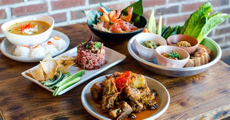 Mahaniyom Thai Restaurant Opens in Brookline Village - Eater Boston