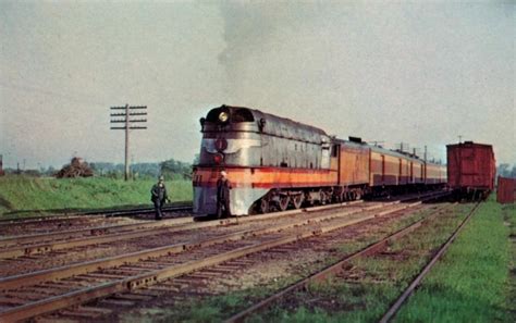 File:Hiawatha streamlined steam locomotive 1951.JPG - Wikimedia Commons