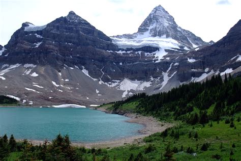 Mount Assiniboine wallpapers, Earth, HQ Mount Assiniboine pictures | 4K Wallpapers 2019