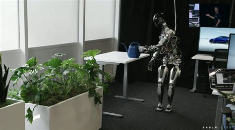 Tesla’s Humanoid Robot Underwhelms At Demo—Friendly But Rough Around ...