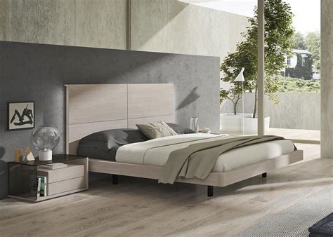 Ambiente Contemporary Bed | Contemporary Beds | Modern Beds