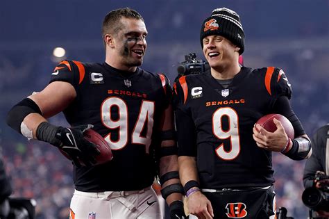 News and Report Daily 藍 來 Bengals' Sam Hubbard sets record with 98-yard ...