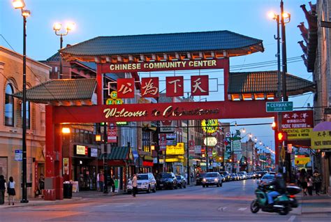 Another reason I like Chicago: Chinatown | Thinkvisual's Blog