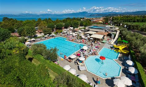 CAMPING DU PARC (AU$108): 2020 Prices & Reviews (Lazise, Italy - Lake Garda) - Photos of ...