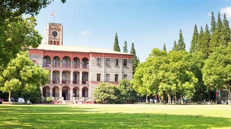 7 Best Universities in Melbourne: How Great are They Really?