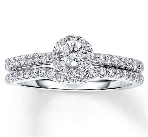 Halo 1 Carat Round Halo Diamond Wedding Ring Set in White Gold - JeenJewels