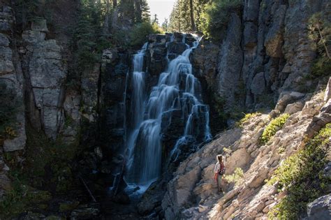 7 Best Day Hikes in Lassen Volcanic National Park - The National Parks Experience