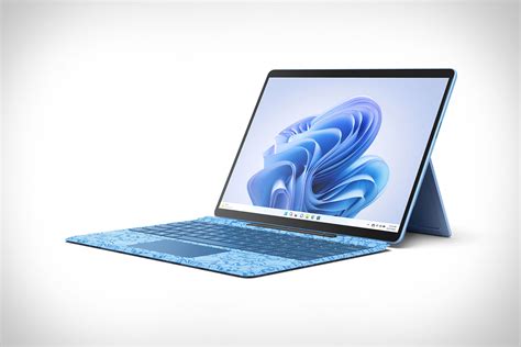 Microsoft Surface Pro 9 | Uncrate