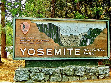 Yosemite Sign at Entry to Yosemite National Park, California Photograph ...