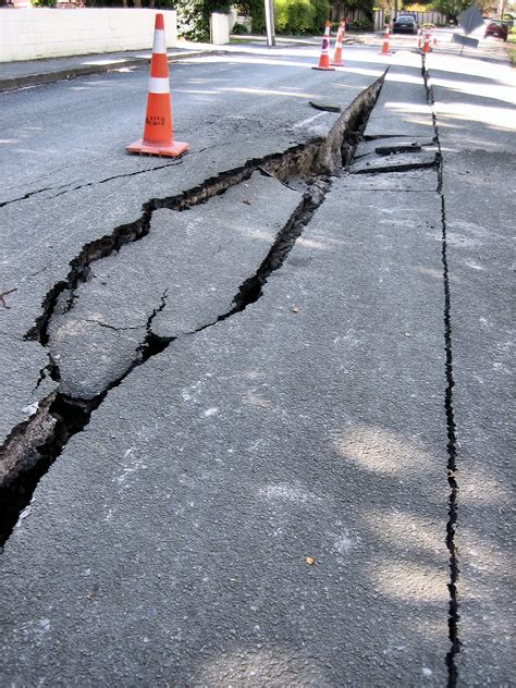 File:Earthquake damage - roads.jpg