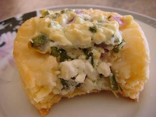 i bake for you :): Spinach and cottage cheese triangles and vol au vents