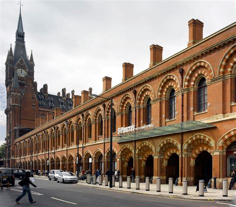 The immaculate restoration of the once-despised architecture of St Pancras station - Country Life